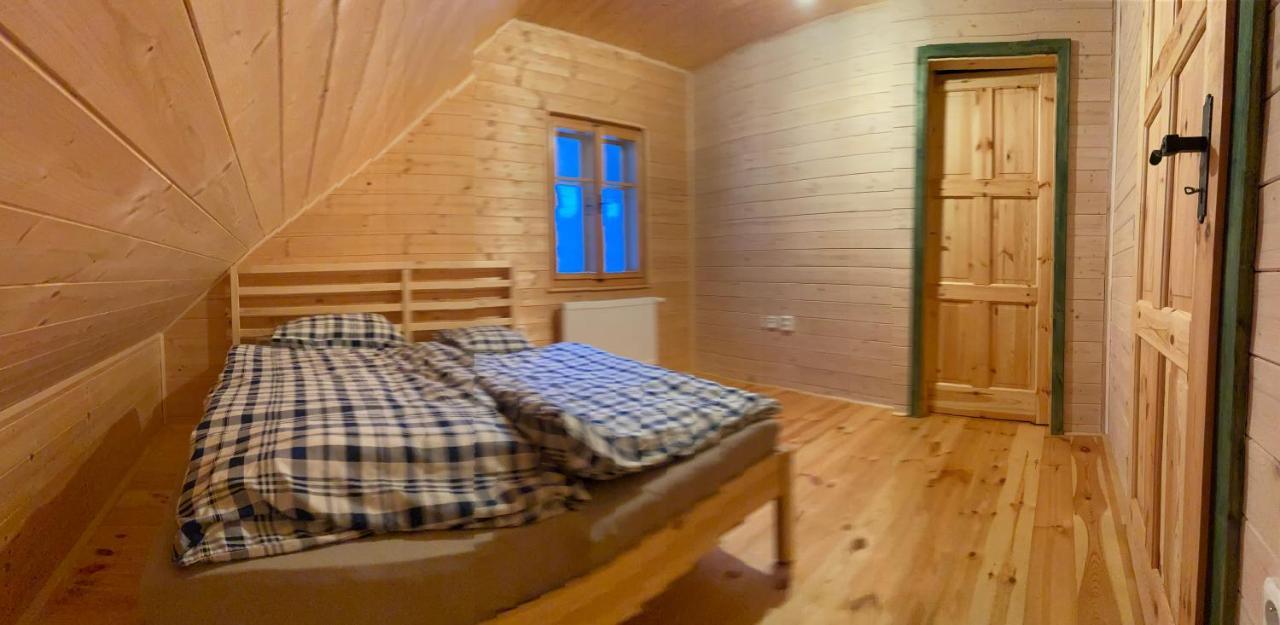 Rodinny Dum Na Slunecni Strani Dolni Dvur Buitenkant foto